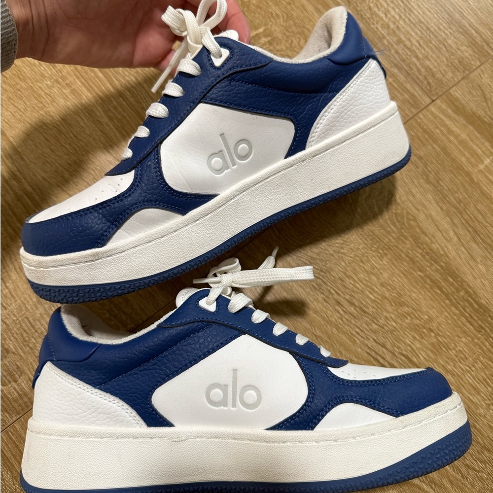 ALO Yoga Navy and White Sneakers